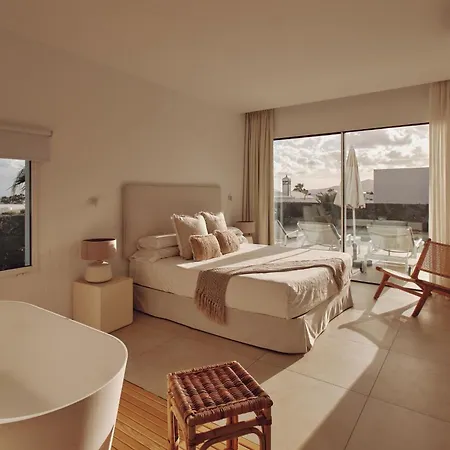 Villa Elements By Alondra Puerto del Carmen (Lanzarote)