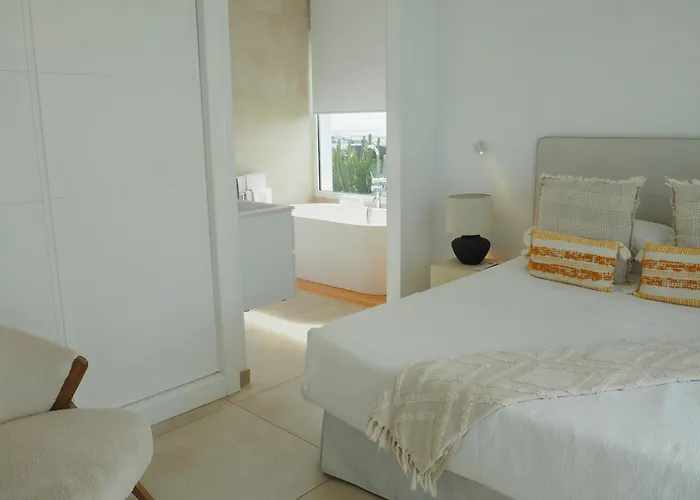 Elements By Alondra Villa Puerto del Carmen (Lanzarote)