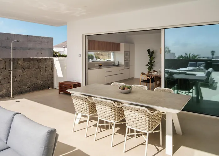 Villa Elements By Alondra Puerto del Carmen (Lanzarote)