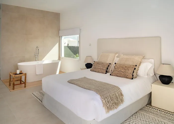 Villa Elements By Alondra *